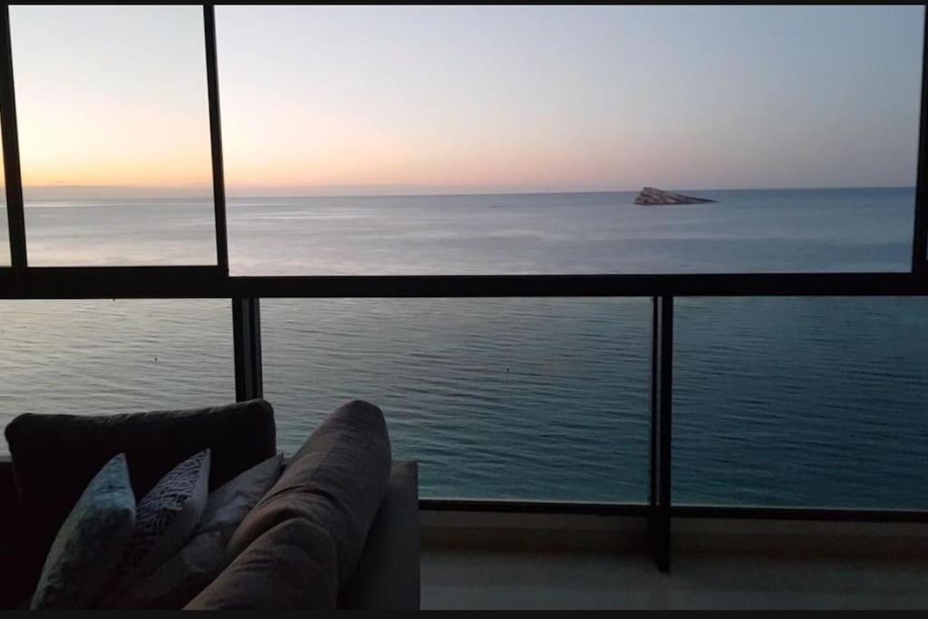 Piso 21 Unico A Pie De Playa En Esquina Lägenhet Benidorm Exteriör bild